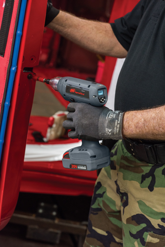 qx series Cordless precision fastening systems QXLow Torque Pistoltruck and bus assemblya20